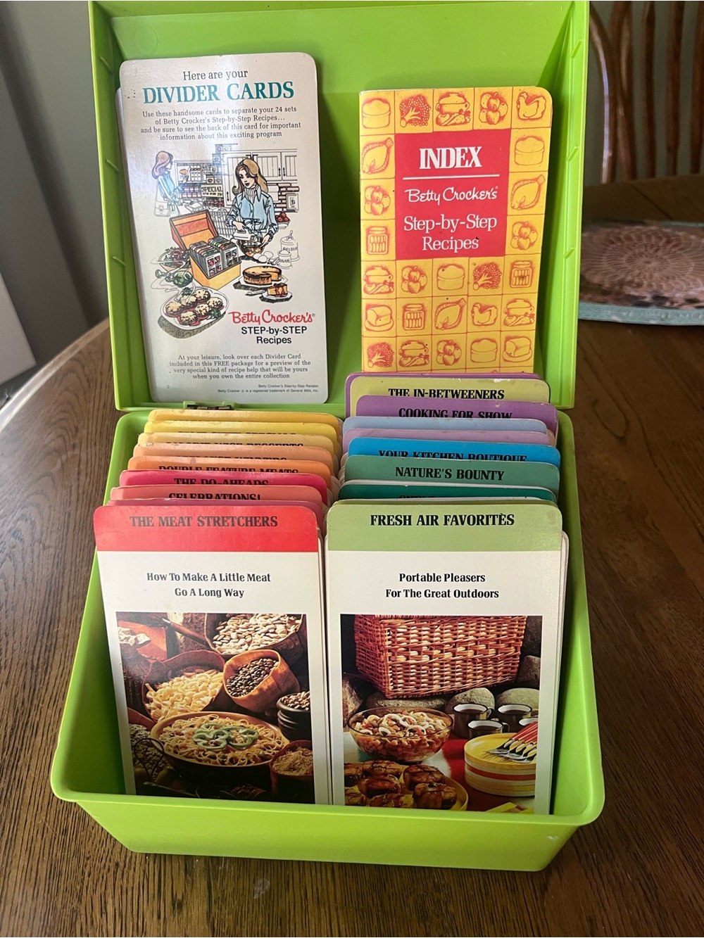 Vtg Betty Crocker Avocado 1970s Recipe Divider Card Set with Colorful Indexed